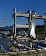 Falkirk_Wheel_small Falkirk_Wheel_small